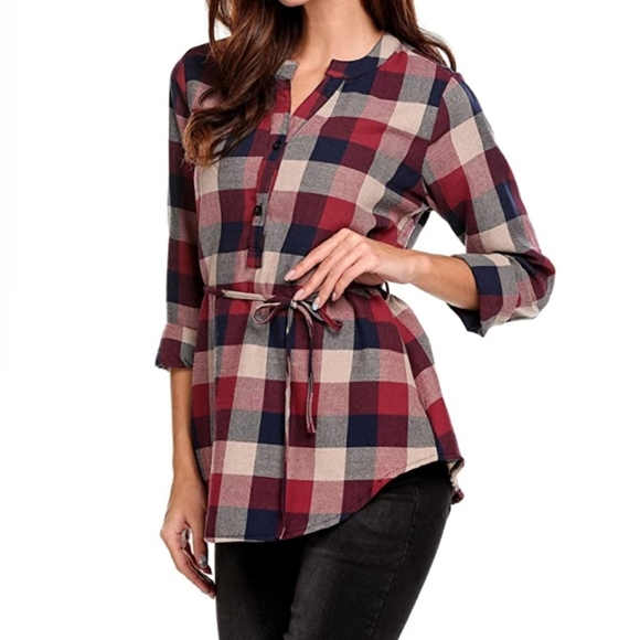 Plaid Shirt with Belt - Picture 2 of 4